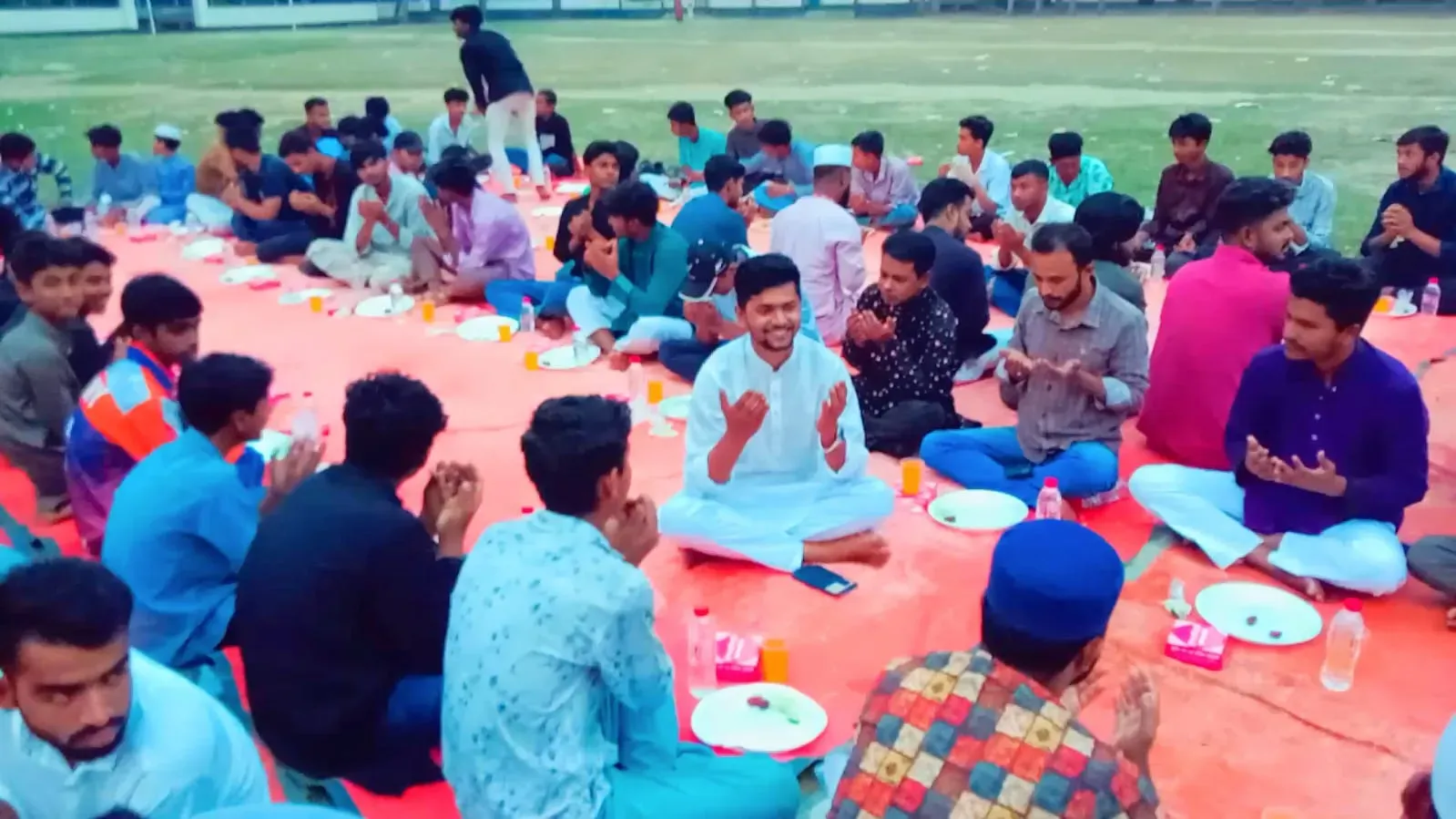ভালুকায় উপজেলা ছাত্রদলের সাধারণ সম্পাদক প্রার্থী মাহিদ আল হাসান মৃদুলের আয়োজনে ইফতার ও দোয়া 