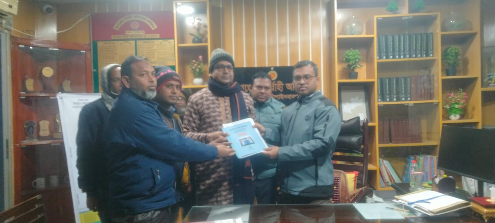 চাঁপাইনবাবগঞ্জ-২ আসনে এনসিপির মনোনীত প্রার্থী রুবেলের মনোনয়ন ফরম উত্তোলন