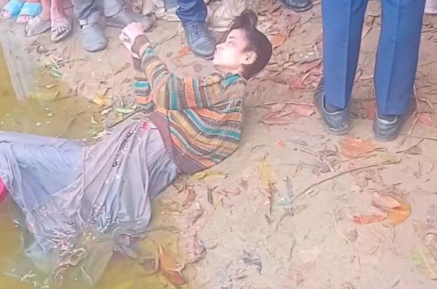 ঠাকুরগাঁওয়ের রাণীশংকৈলে পুকুর থেকে তরুণীর মরদেহ উদ্ধার, তদন্তে পুলিশ