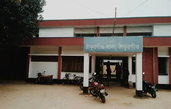 ঠাকুরগাঁওয়ে পিকআপ দিয়ে পুলিশ সদস্যকে হত্যাচেষ্টার অভিযোগ, গ্রেপ্তার ২