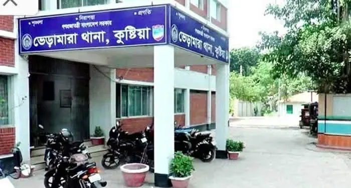 ভেড়ামারায় মাদ্রাসা ছাত্রী নির্যাতনের অভিযোগ: আশঙ্কাজনক অবস্থায় হাসপাতালে, পরিচালক আটক।